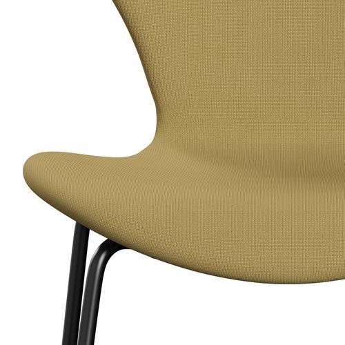 Fritz Hansen 3107 Chair Full Upholstery, Black/Fame Beige (F62068)