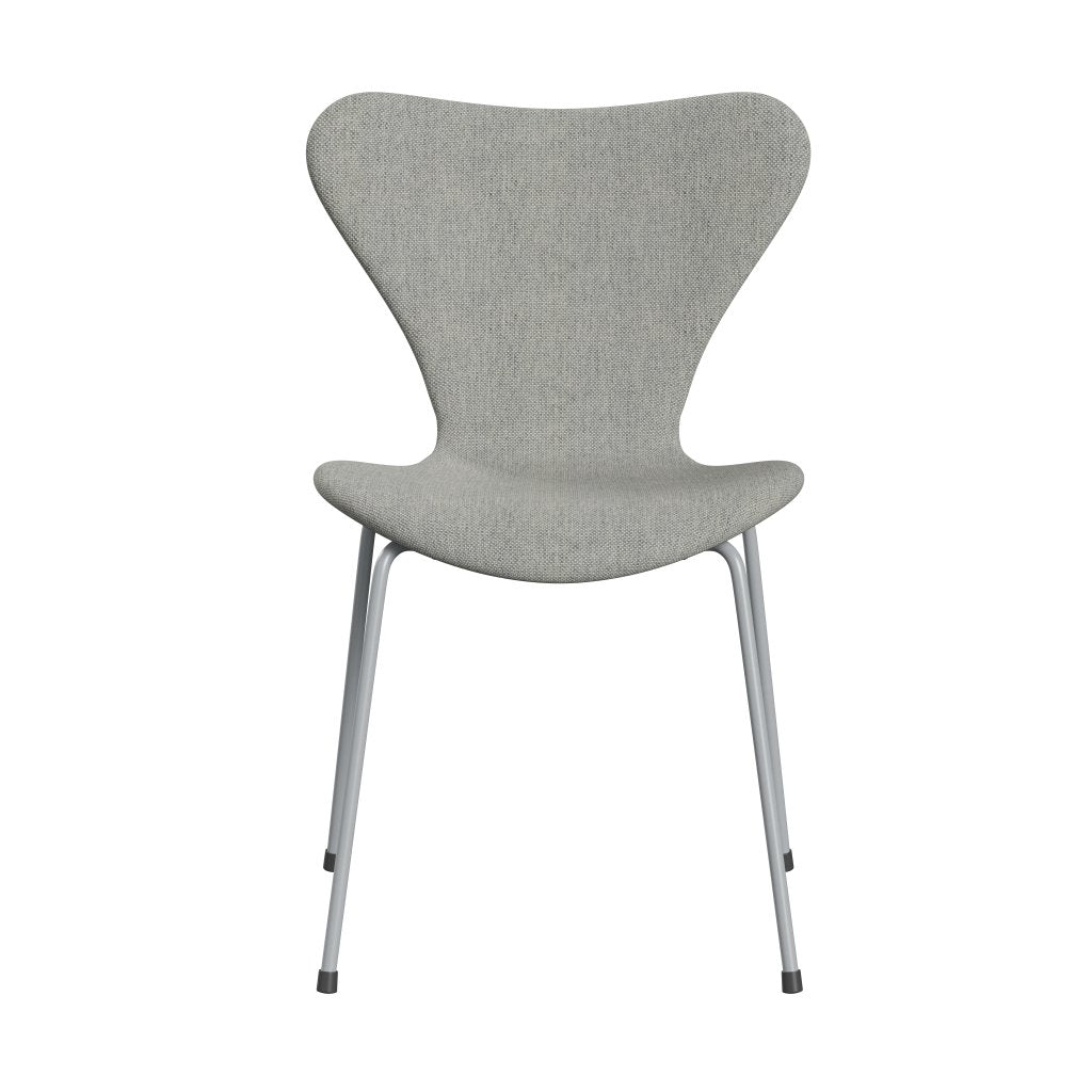 Fritz Hansen 3107 Chair Full Upholstery, Silver Grey/Hallingdal White/Grey