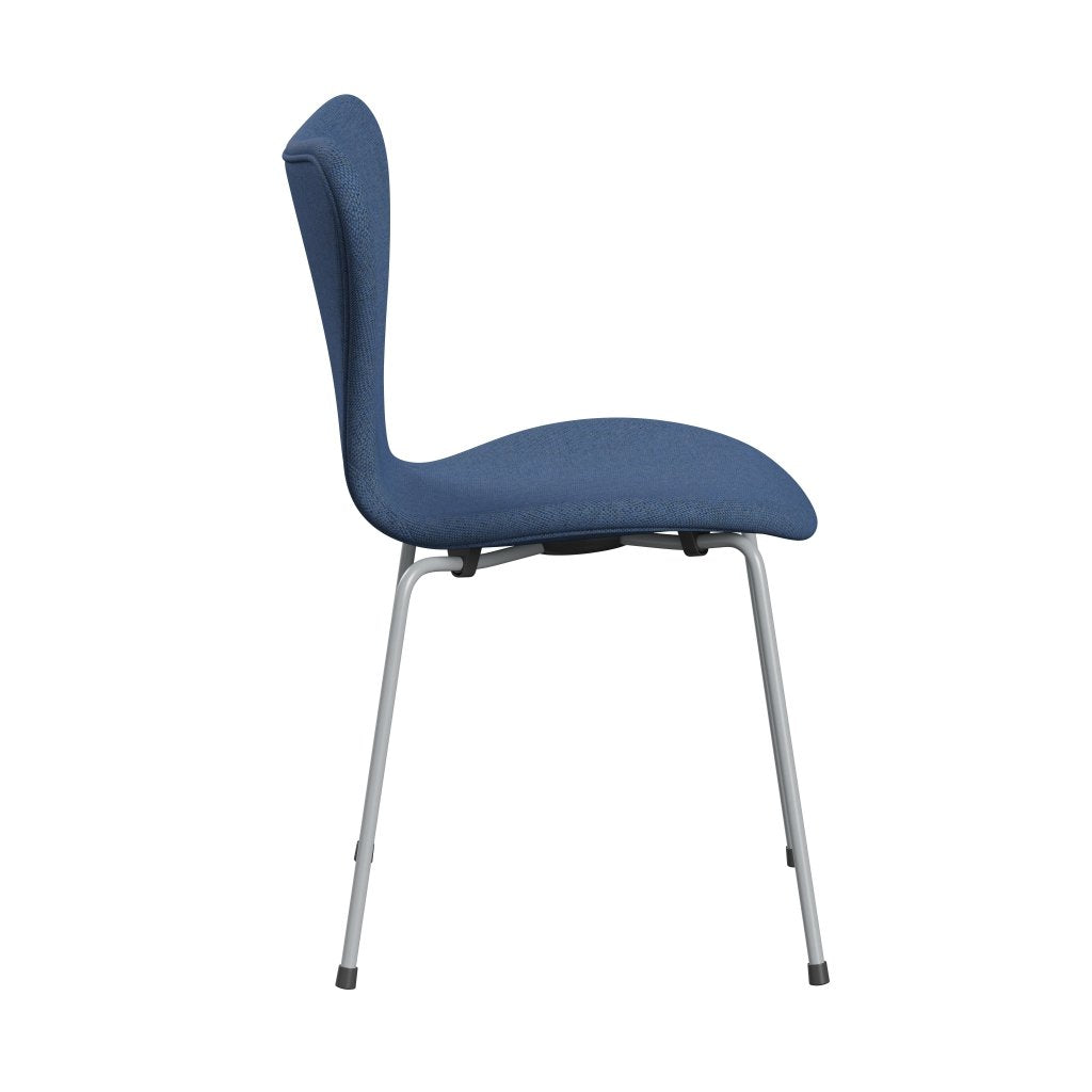 Fritz Hansen 3107 Chair Full Upholstery, Silver Grey/Re Wool Blue/Natural