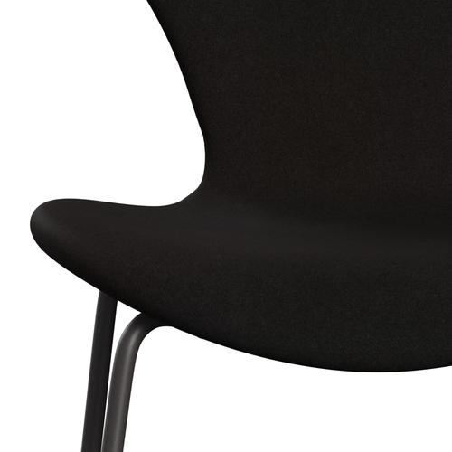 Fritz Hansen 3107 Krzesło pełna tapicerka, ciepły grafit/Divina Dark Brown (DIV384)