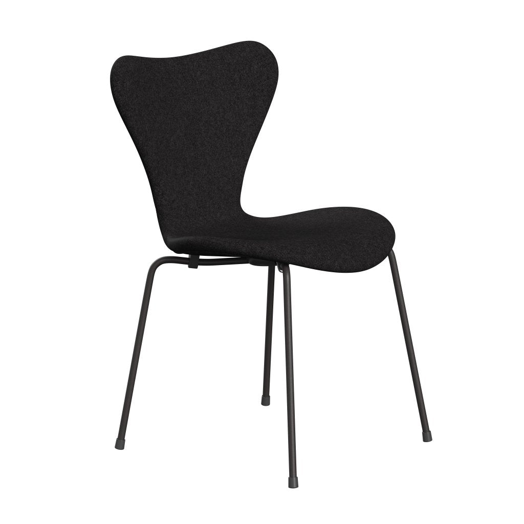 Fritz Hansen 3107 Chair Full Upholstery, Warm Graphite/Divina Md Dark Grey