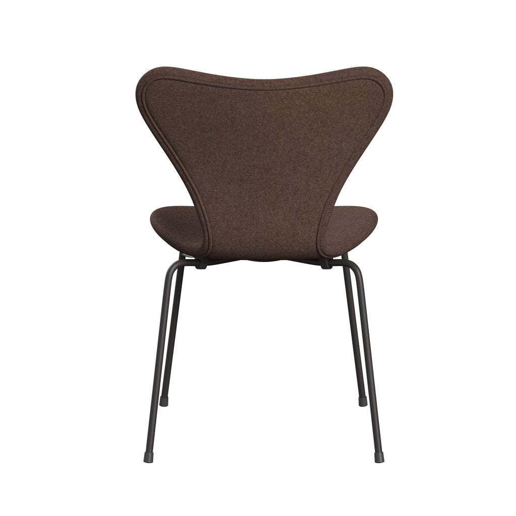 Fritz Hansen 3107 Krzesło pełna tapicerka, ciepły grafit/Divina MD Hazelnut