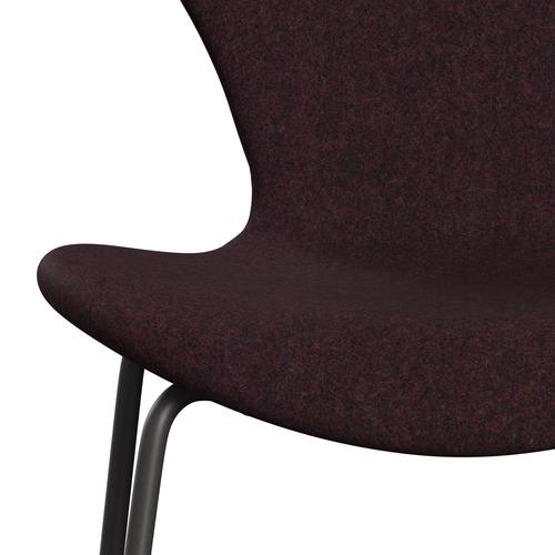 Fritz Hansen 3107 Krzesło pełna tapicerka, ciepły grafit/Divina MD Wine Red