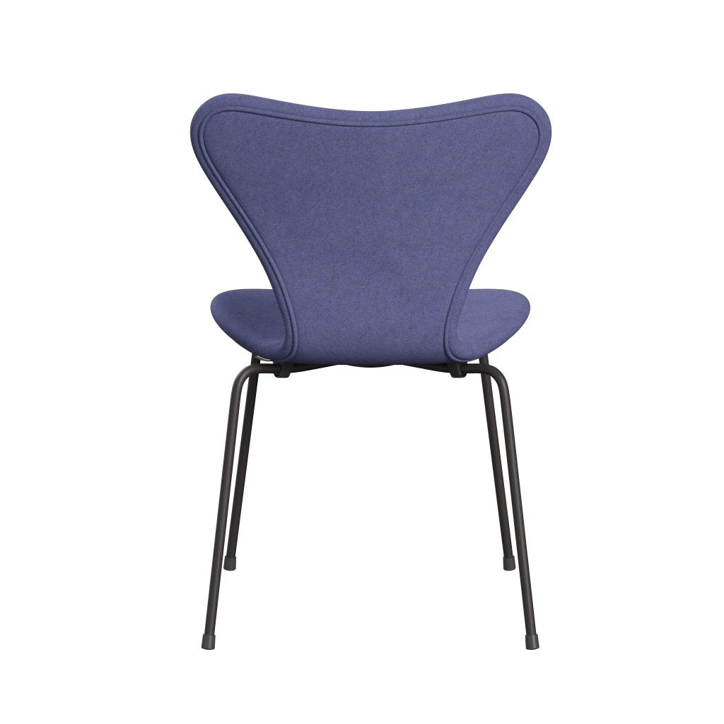 Fritz Hansen 3107 Chair Full Upholstery, Warm Graphite/Divina Melange Violet Light