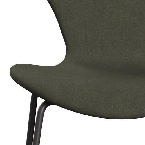 Fritz Hansen 3107 Krzesło pełna tapicerka, ciepły grafit/Divina Military Green