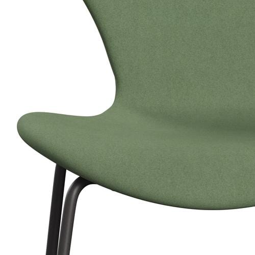 Fritz Hansen 3107 Krzesło pełna tapicerka, ciepły grafit/Divina Olive Green