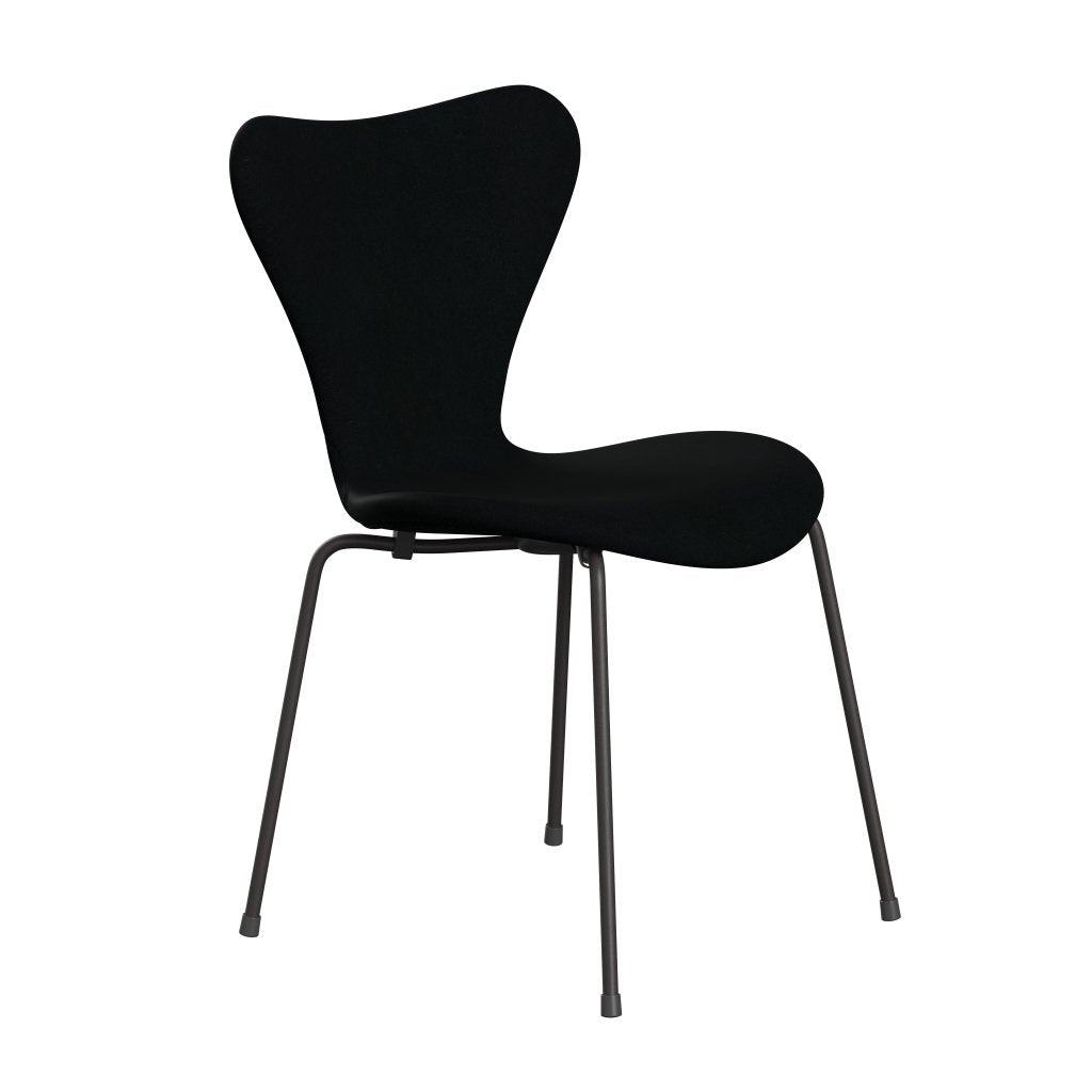 Fritz Hansen 3107 Krzesło pełna tapicerka, ciepły grafit/Divina Black