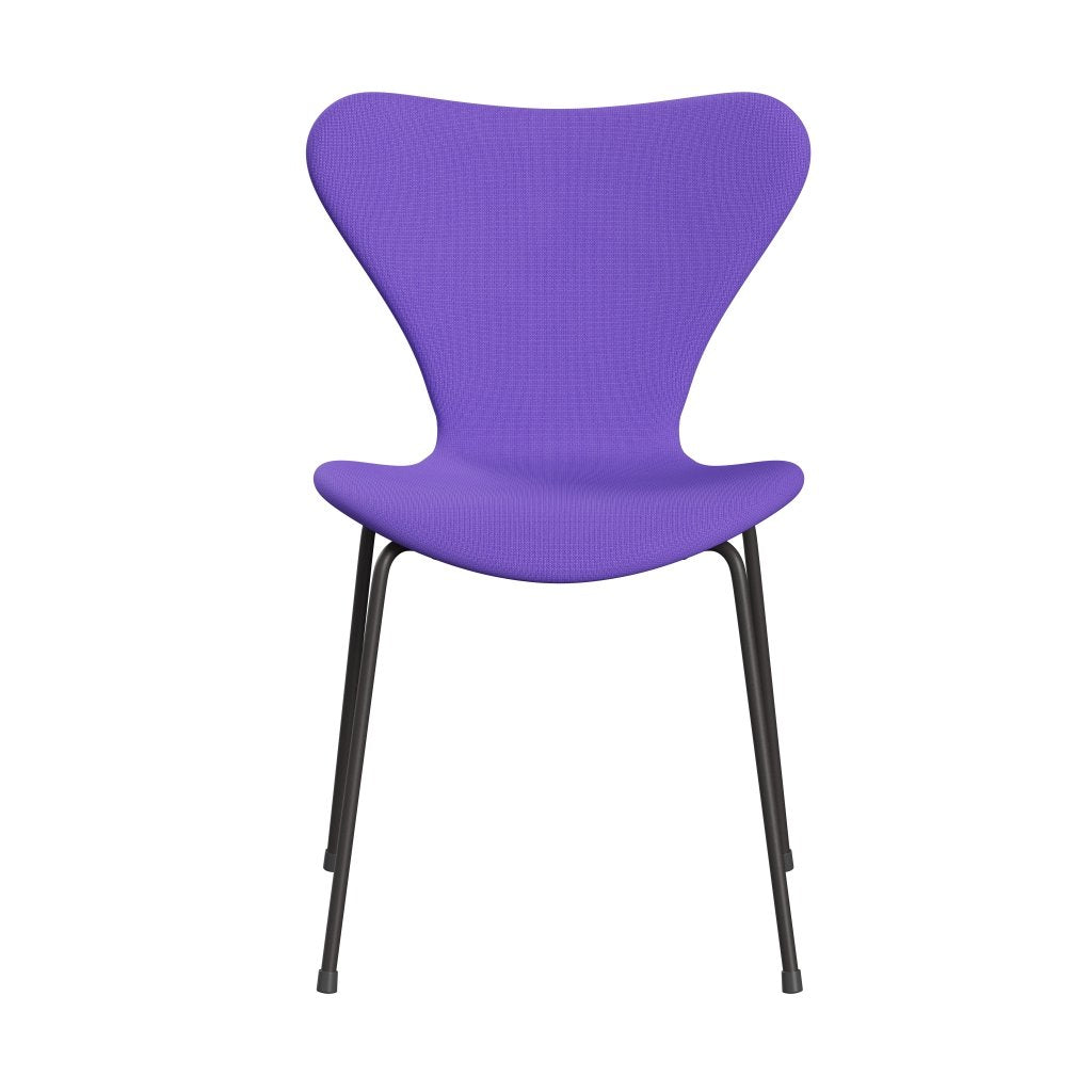 Fritz Hansen 3107 Chair Full Upholstery, Warm Graphite/Fame Violet Light