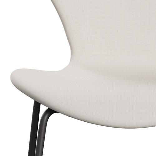 Fritz Hansen 3107 krzesło pełne tapicerka, ciepły grafit/sława biała