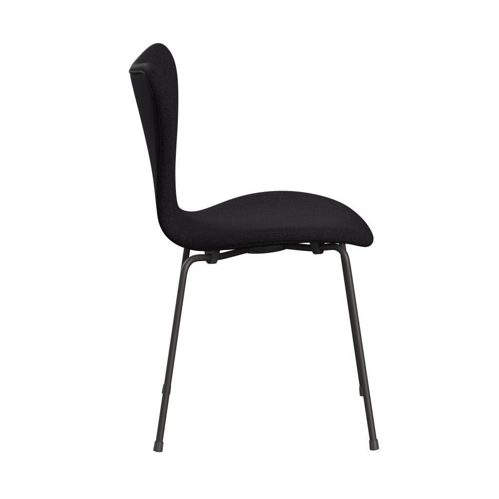 Fritz Hansen 3107 Chair Full Upholstery, Warm Graphite/Remix Dark Blue Aubergine