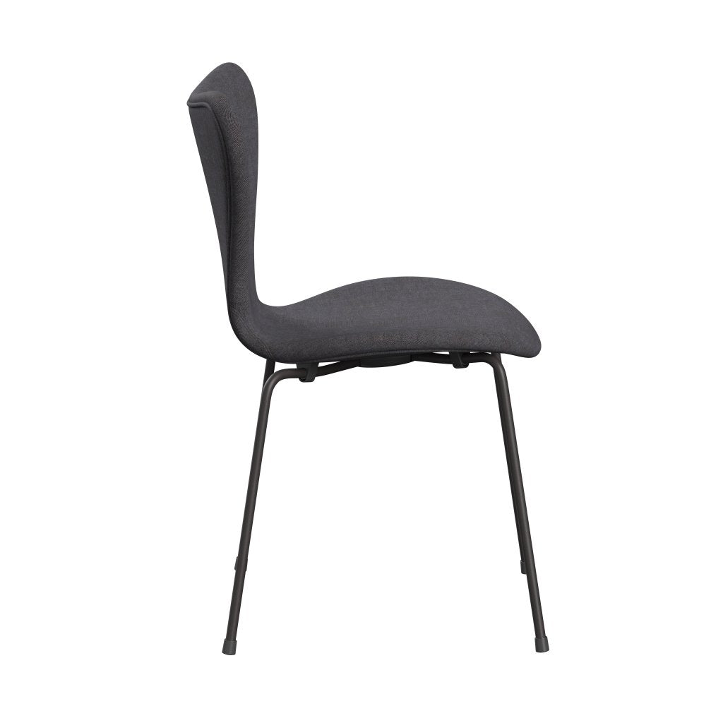 Fritz Hansen 3107 Chair Full Upholstery, Warm Graphite/Remix Dark Grey (Rem266)