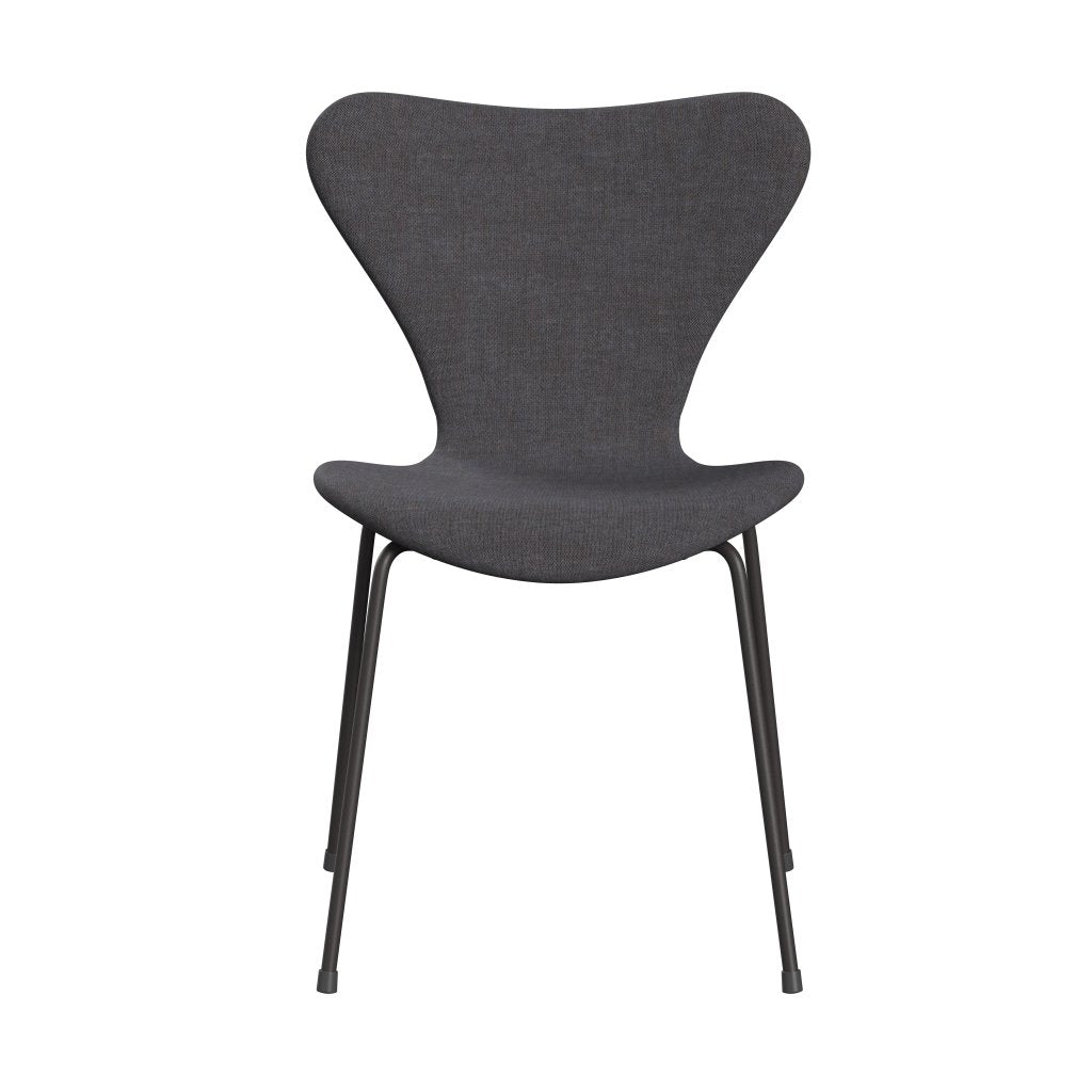 Fritz Hansen 3107 Chair Full Upholstery, Warm Graphite/Remix Dark Grey (Rem266)