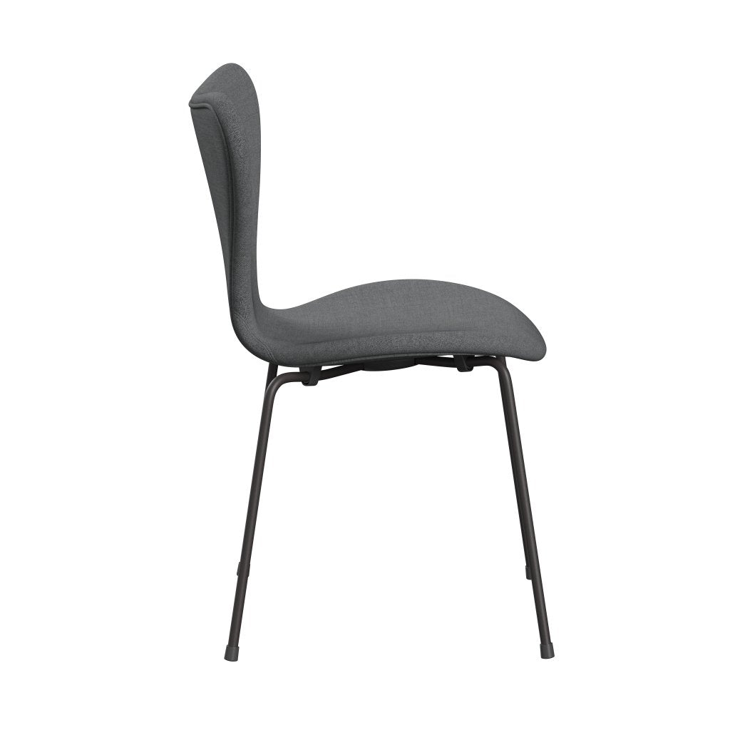 Fritz Hansen 3107 Chair Full Upholstery, Warm Graphite/Remix Grey (Rem143)