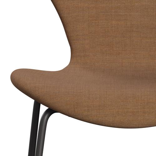 Fritz Hansen 3107 Krzesło pełna tapicerka, ciepły grafit/remiks rdzy