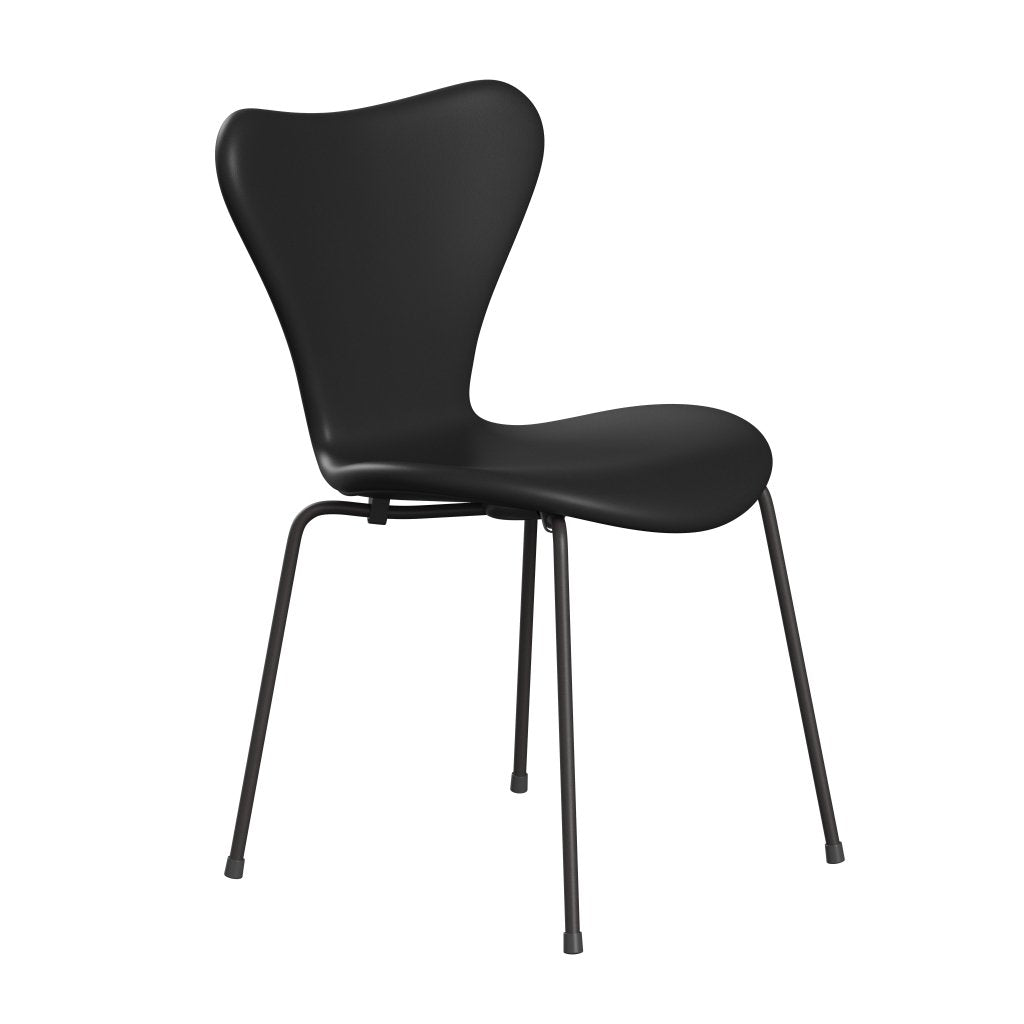 Fritz Hansen 3107 Chair Full Upholstery, Warm Graphite/Soft Black