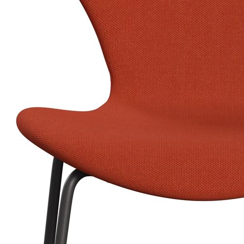 Fritz Hansen 3107 Krzesło pełna tapicerka, ciepły grafit/stalcut trio pomarańczowy