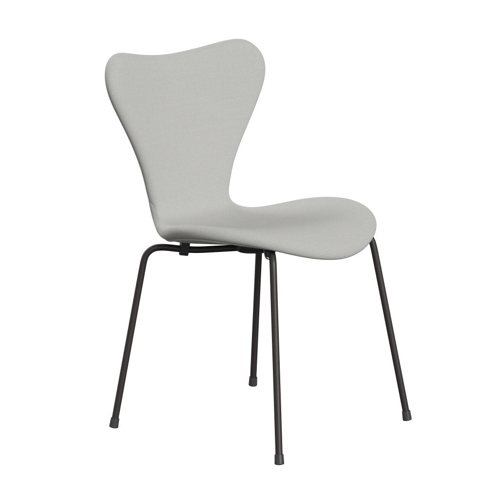 Fritz Hansen 3107 Krzesło pełna tapicerka, ciepły grafit/stalcut trio delikatne mięty zielony