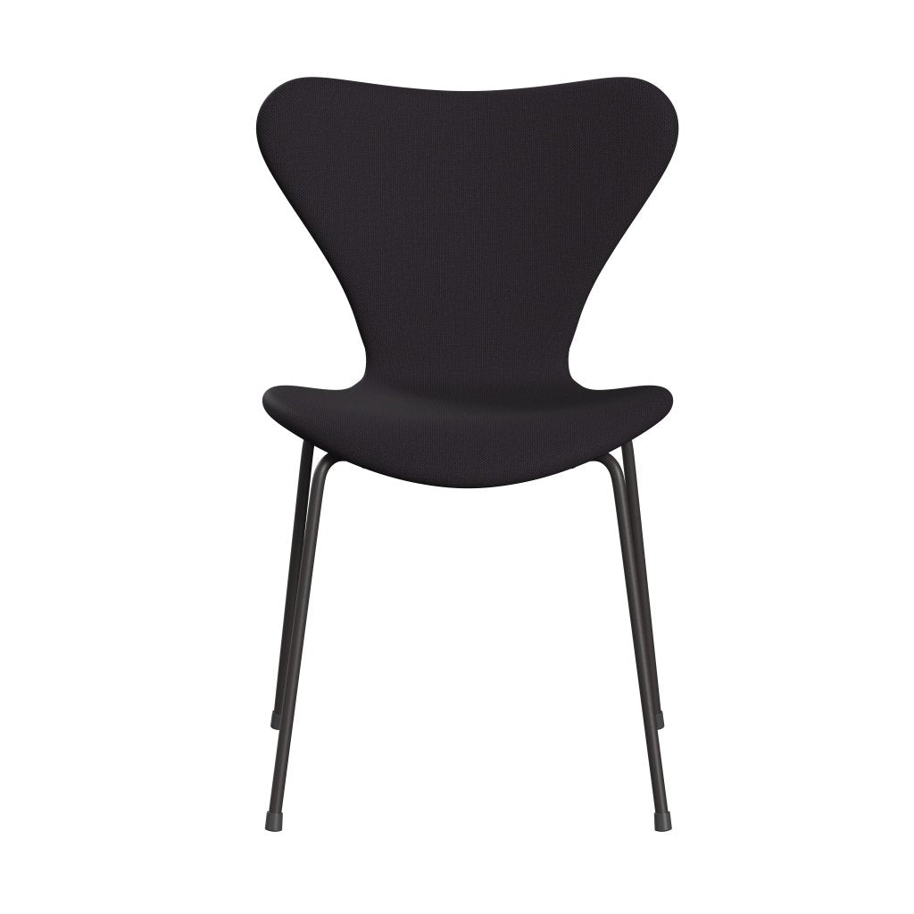 Fritz Hansen 3107 Krzesło pełna tapicerka, ciepły grafit/Steelcut Violet Dark