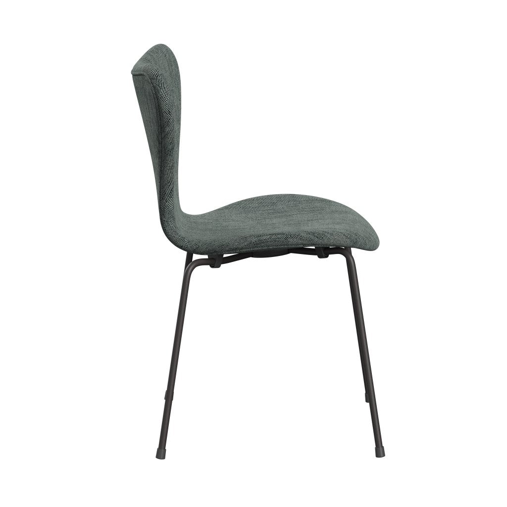 Fritz Hansen 3107 Krzesło pełna tapicerka, ciepły grafit/sunniva 2 czarny/biały