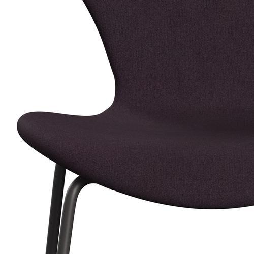 Fritz Hansen 3107 Krzesło pełna tapicerka, ciepły grafit/bakłażon tonusowy