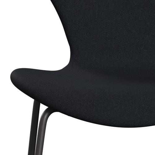 Fritz Hansen 3107 Krzesło pełna tapicerka, ciepły grafit/tonus ciemny bakeła