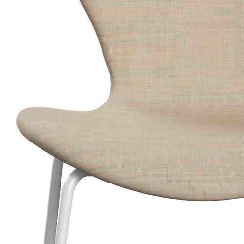 Fritz Hansen 3107 Krzesło pełna tapicerka, białe/płótno piaskowe światło