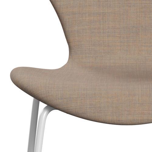 Fritz Hansen 3107 Krzesło pełna tapicerka, biały/płótno piasek