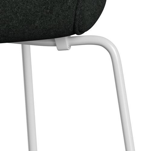 Fritz Hansen 3107 Chair Full Upholstery, White/Divina Melange Salt & Pepper