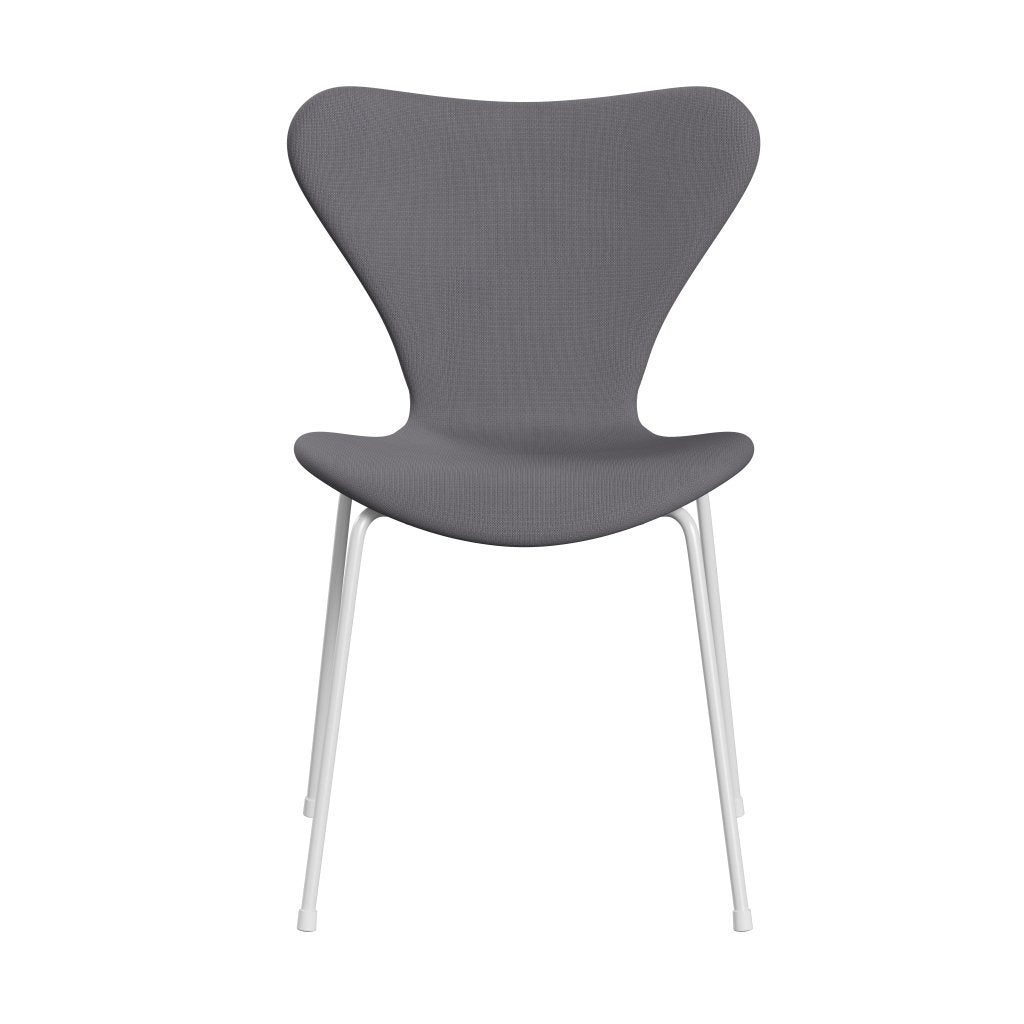 Fritz Hansen 3107 Chair Full Upholstery, White/Fame Grey (F60078)