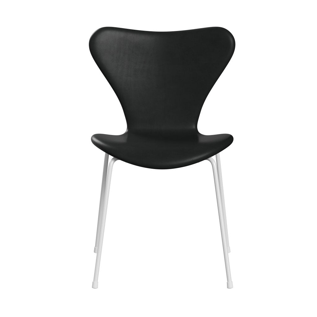 Fritz Hansen 3107 Chair Full Upholstery, White/Grace Black