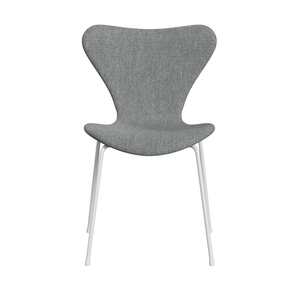 Fritz Hansen 3107 Chair Full Upholstery, White/Hallingdal White Grey