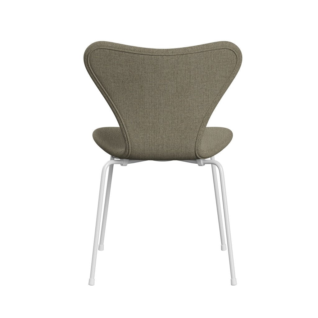 Fritz Hansen 3107 Chair Full Upholstery, White/Re Wool Light Beige/Natural