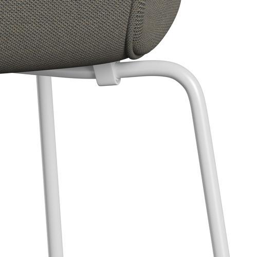 Fritz Hansen 3107 Chair Full Upholstery, White/Steelcut Trio Light Brown