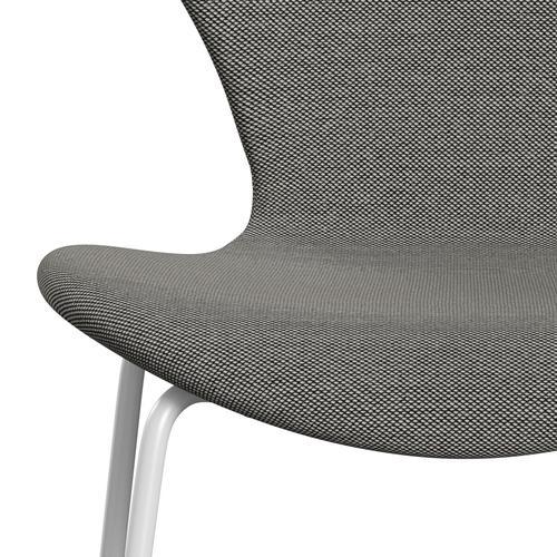 Fritz Hansen 3107 Krzesło pełna tapicerka, biały/stalcut trio biały/czarny