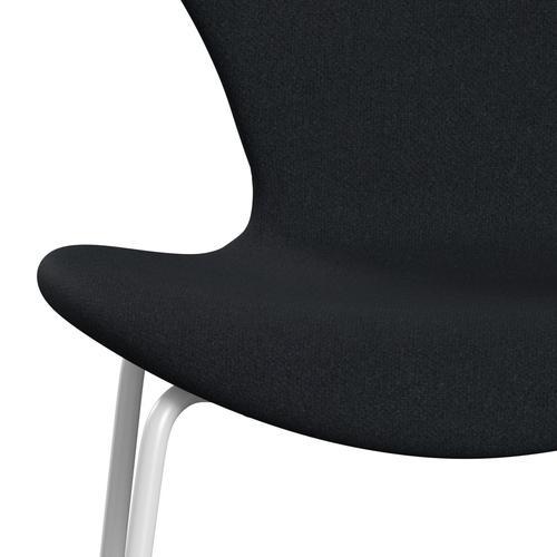 Fritz Hansen 3107 Chair Full Upholstery, White/Tonus Dark Aubergine