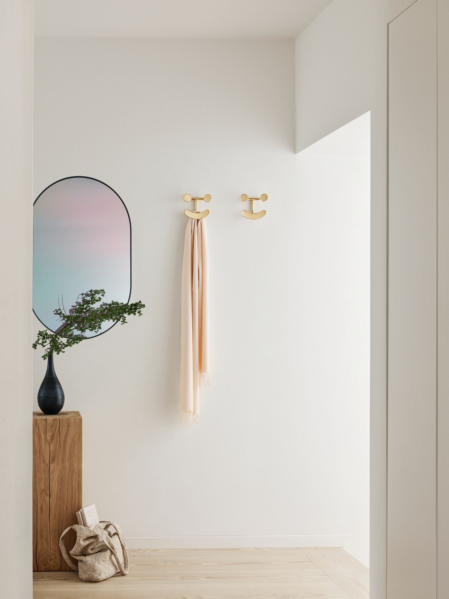 Fritz Hansen Jaime Hayon Happy Hook Wall Hook, mosiądz