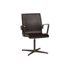 Fritz Hansen Oxford 3241 T Fotel Four Arm Base Brownbronze/Grace, ciemnobrązowy