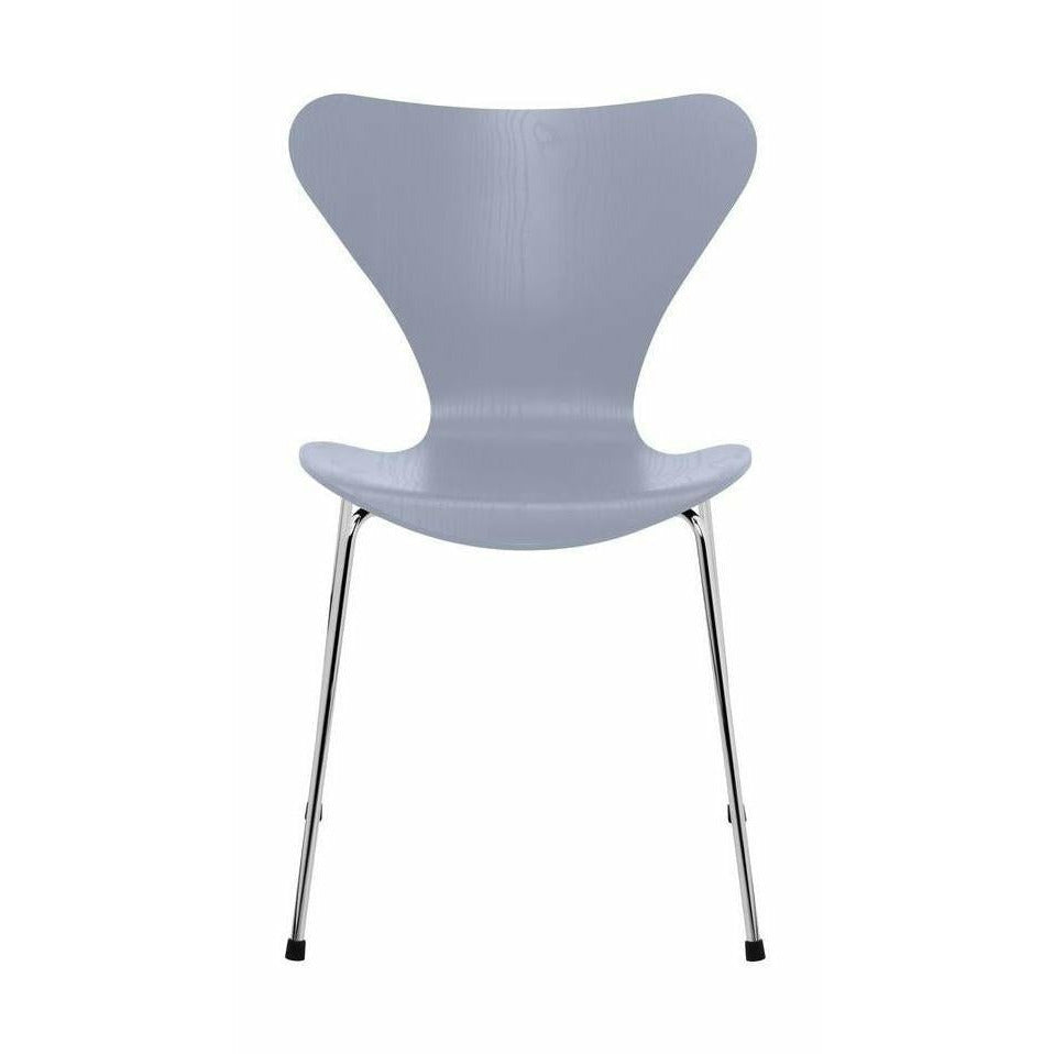 Fritz Hansen Series 7 Krzesło barwione popiołem lawendową niebieską miskę, stalowa baza chromowana