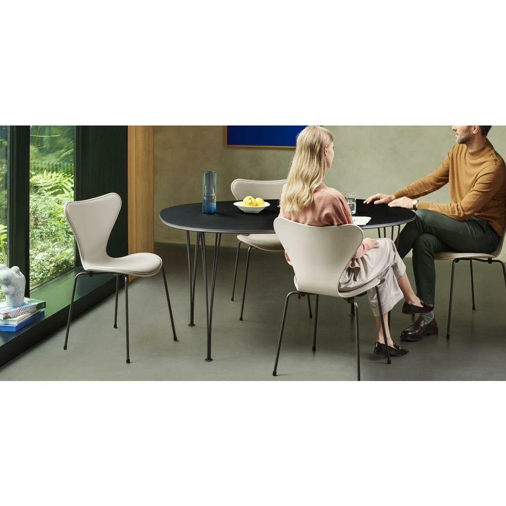 Fritz Hansen Super Ellipse Dining Table 100x150 Cm, White/Warm Graphite