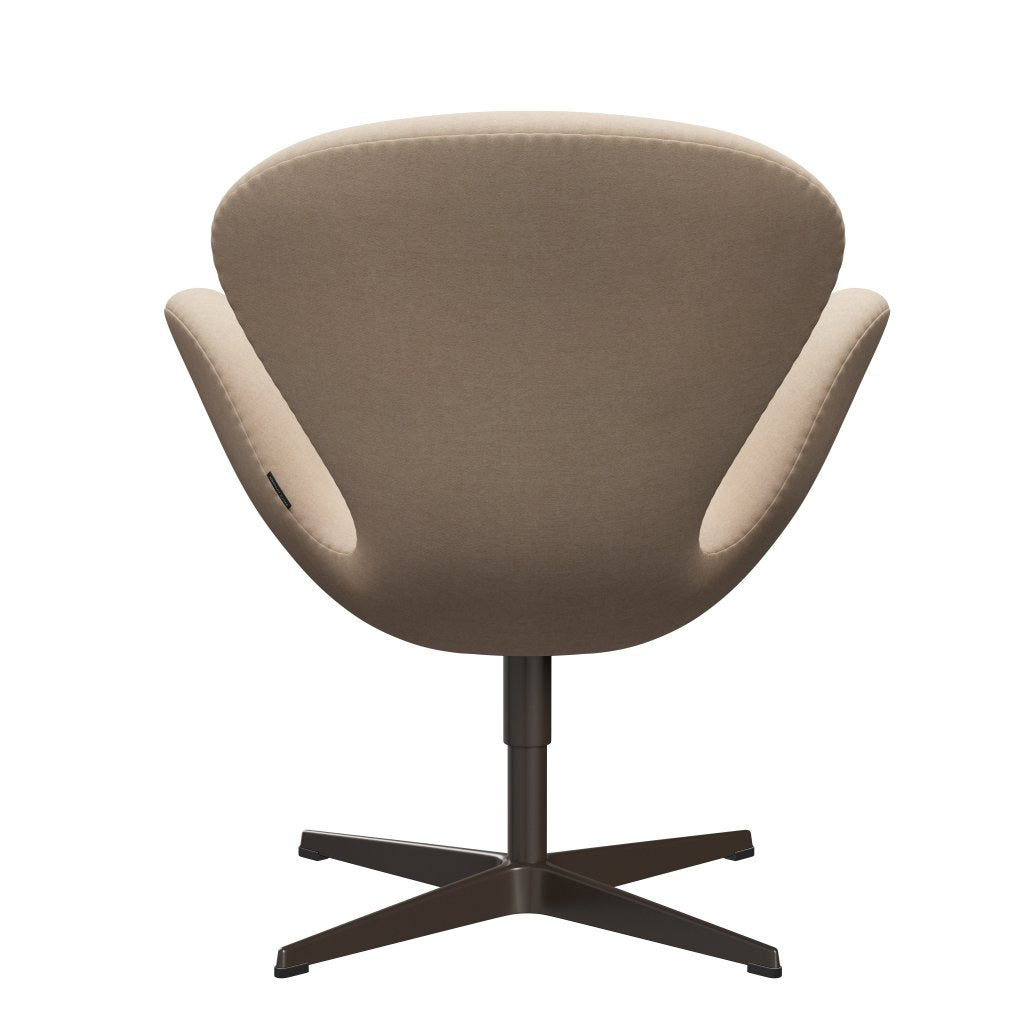 Fritz Hansen Swan Lounge, Brown Bronze/Divina MD Crème