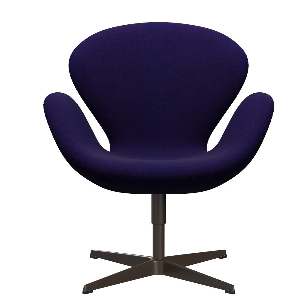 Fritz Hansen Swan Lounge Chair, Brown Bronze/Divina Violet Dark (692)