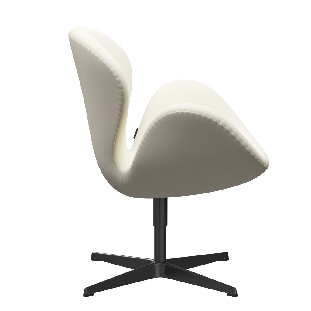 Fritz Hansen Swan Lounge Chair, Black Lacquered/Comfort White