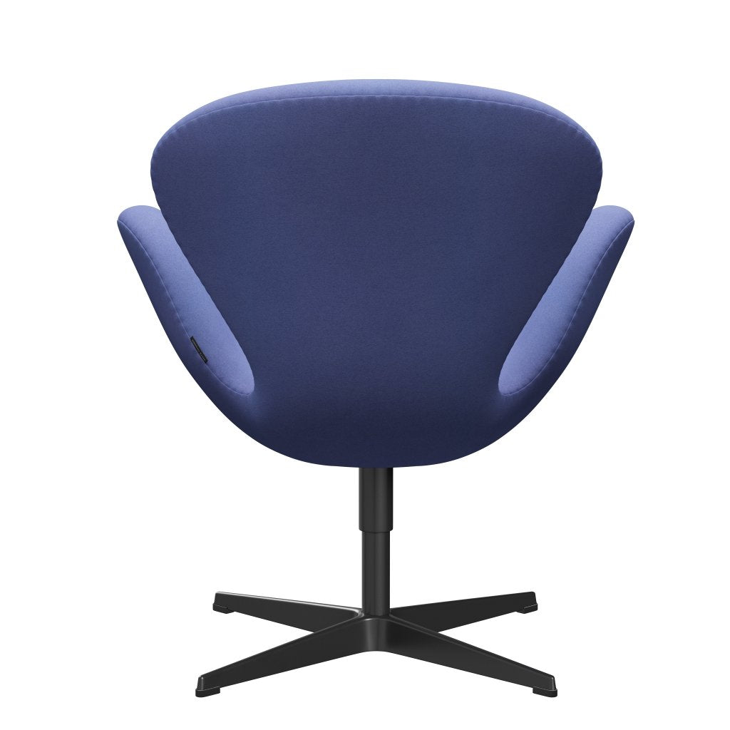 Fritz Hansen Swan Lounge, czarny lakier/Divina Pastel Blue