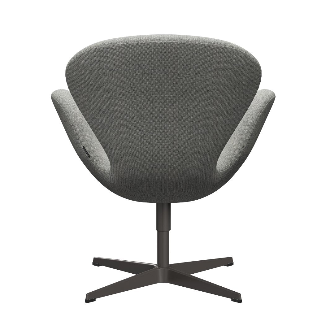 Fritz Hansen Swan Lounge Chair, Warm Graphite/Hallingdal White/Grey