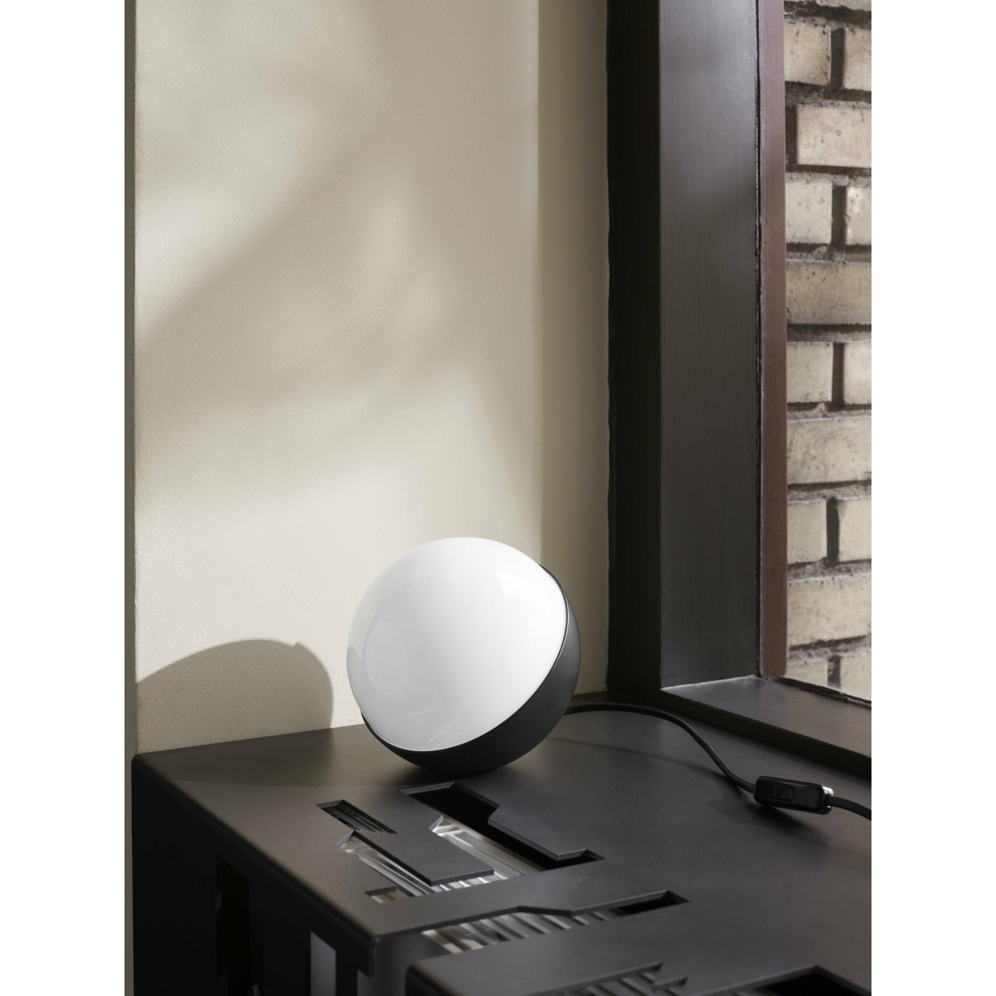 Louis Poulsen Vl Studio 250 Table/Floor Lamp, Black