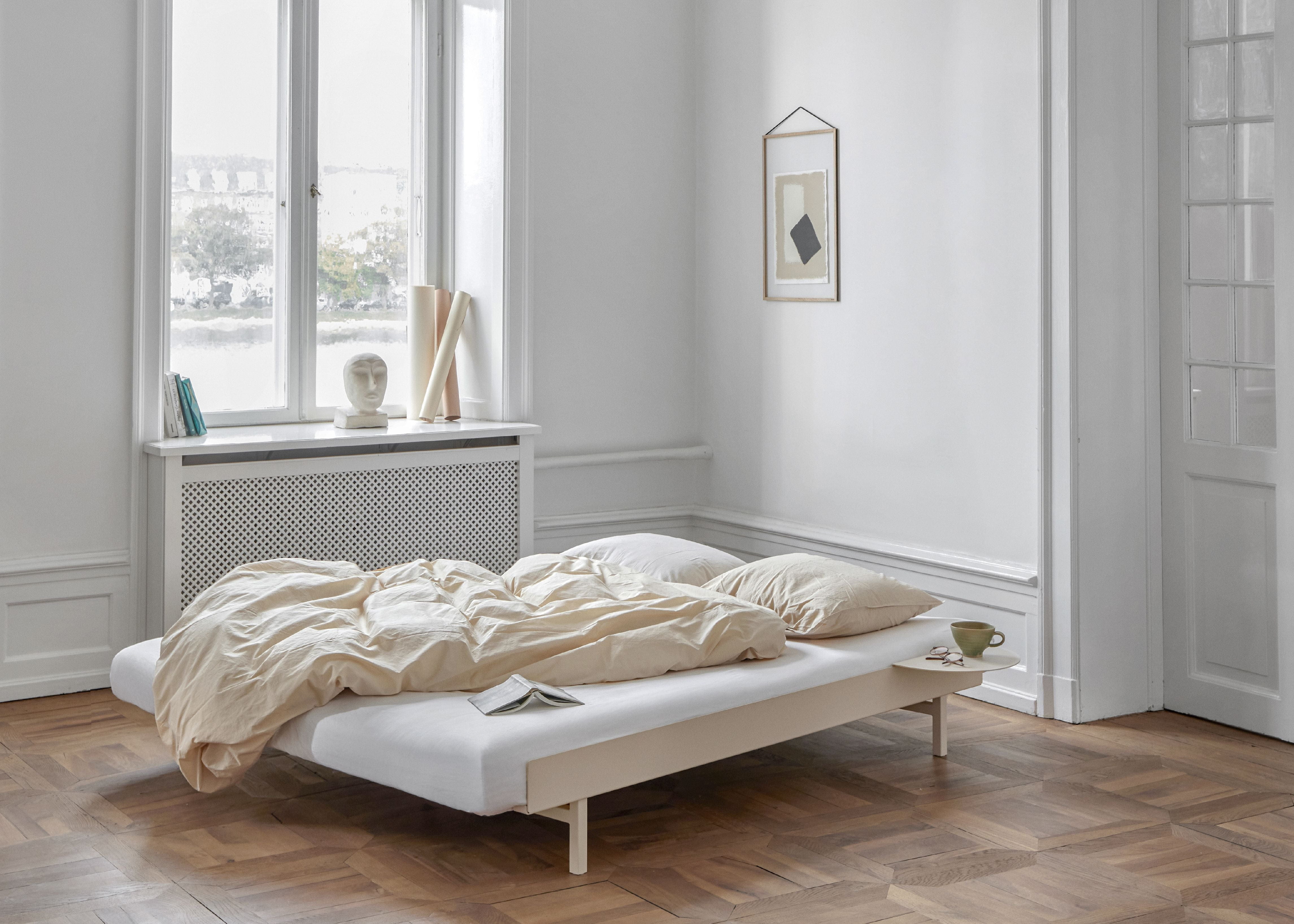 Łóżko Moebe z listewkami 160 cm, piasek