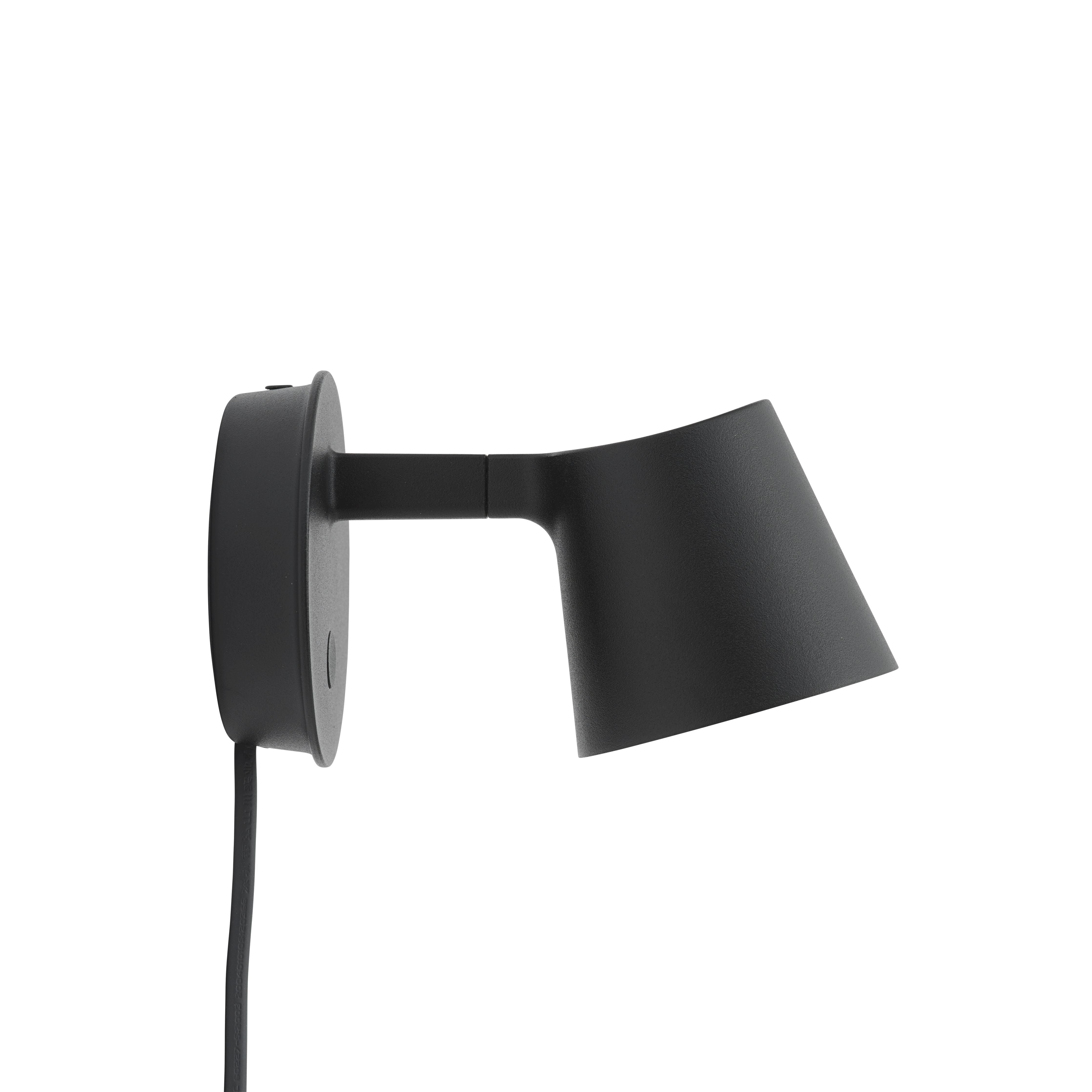 Lampa ścienna LED Muuto, czarna