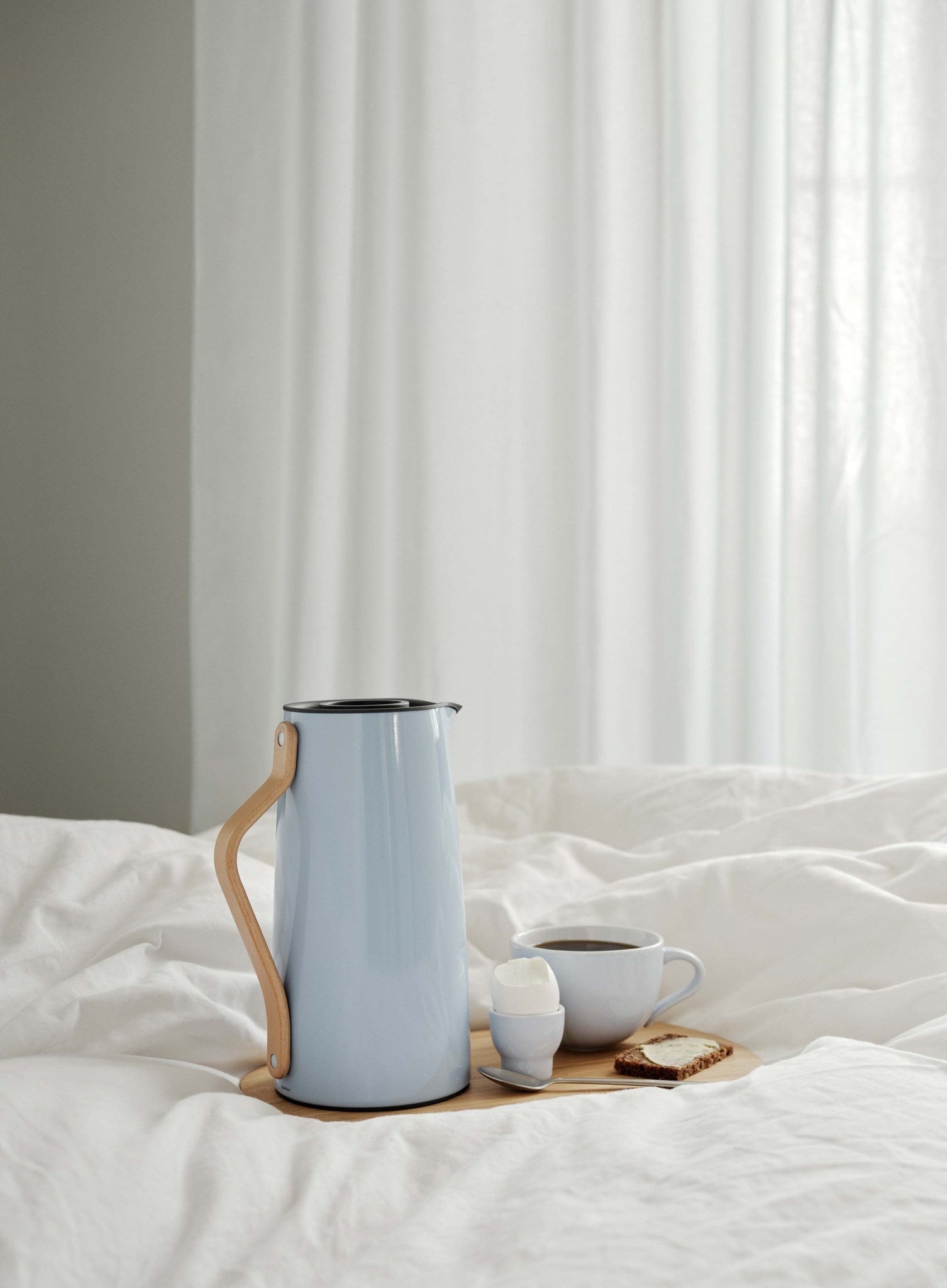 STELTON EMMA PRZEDAJNĄ KAPĘTA JUG 1,2 L, BLUE