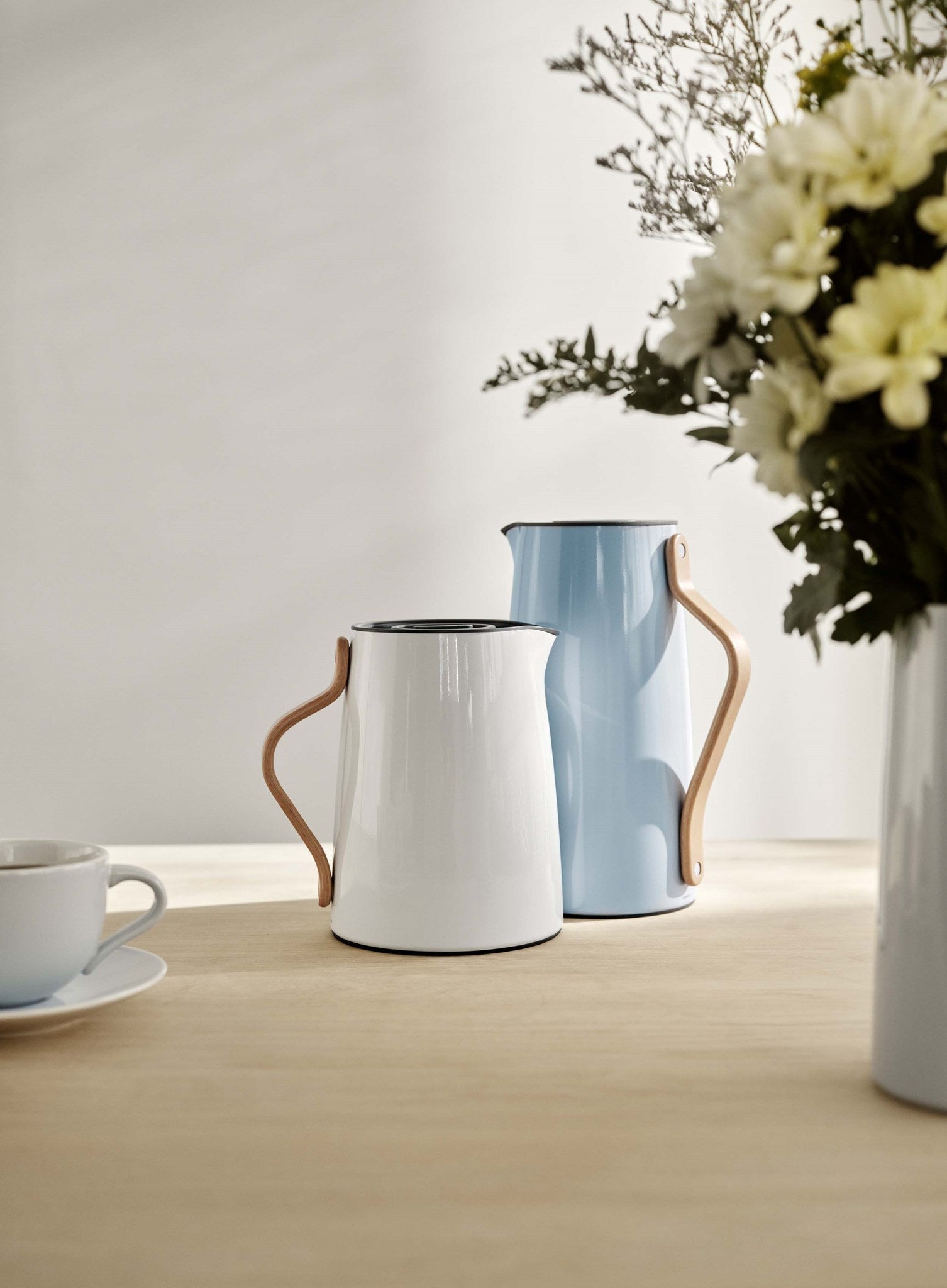 STELTON EMMA PRZEDAJNĄ KAPĘTA JUG 1,2 L, BLUE