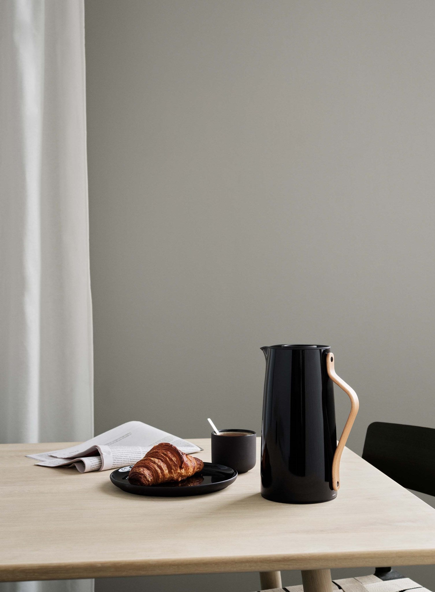 Stelton Emma Vacuum Down Coffee 1,2 L, czarny